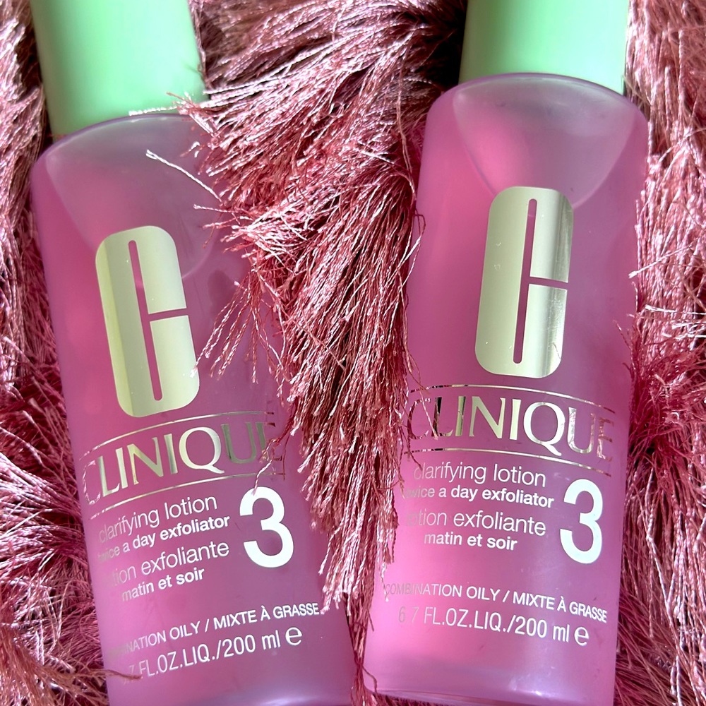 Clarifying lotion